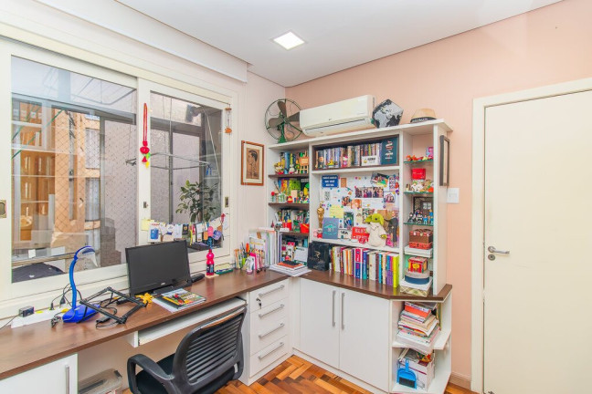 Imagem Apartamento com 3 Quartos à Venda, 126 m² em Bom Fim - Porto Alegre Imagem Apartamento com 3 Quartos à Venda, 126 m² em Bom Fim - Porto Alegre
