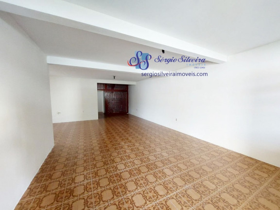 Imagem Casa com 4 Quartos à Venda, 520 m² em Cidade Dos Funcionários - Fortaleza Imagem Casa com 4 Quartos à Venda, 520 m² em Cidade Dos Funcionários - Fortaleza