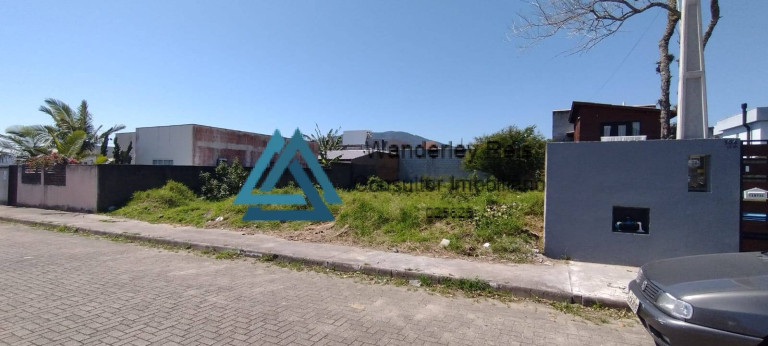 Imagem Terreno à Venda, 450 m² em Ratones - Florianópolis Imagem Terreno à Venda, 450 m² em Ratones - Florianópolis