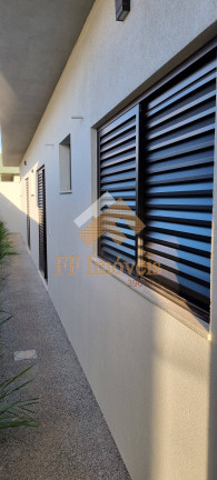Imagem Casa com 3 Quartos à Venda, 240 m² em São Carlos