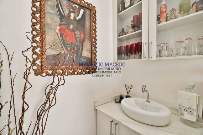 Imagem Casa com 3 Quartos à Venda, 360 m² em Alphaville - Santana De Parnaíba Imagem Casa com 3 Quartos à Venda, 360 m² em Alphaville - Santana De Parnaíba