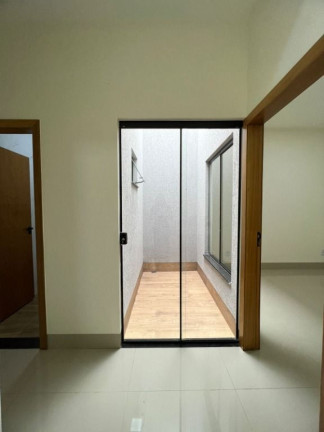 Imagem Casa com 3 Quartos à Venda, 120 m² em Residencial Morumbi - Goiânia Imagem Casa com 3 Quartos à Venda, 120 m² em Residencial Morumbi - Goiânia