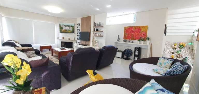 Imagem Casa com 4 Quartos à Venda, 400 m² em Novo Horizonte - Piracaia