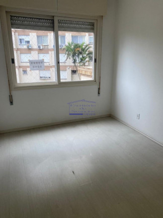 Imagem Imóvel com 3 Quartos à Venda, 84 m² em Vila Assunção - Porto Alegre