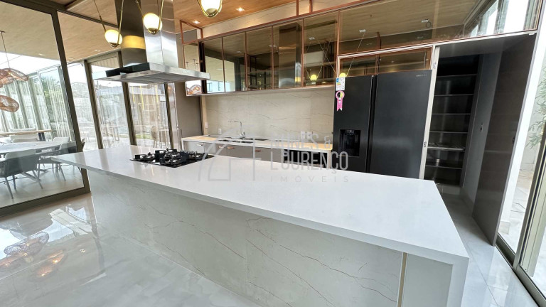 Imagem Casa com 6 Quartos à Venda, 960 m² em Acapulco - Guarujá Imagem Casa com 6 Quartos à Venda, 960 m² em Acapulco - Guarujá