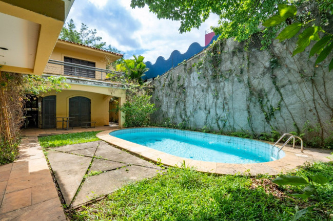 Imagem Casa com 4 Quartos à Venda, 417 m² em Jardim Guedala - São Paulo