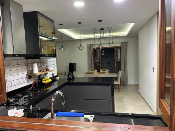 Imagem Casa com 4 Quartos à Venda, 330 m² em Itaguá - Ubatuba Imagem Casa com 4 Quartos à Venda, 330 m² em Itaguá - Ubatuba