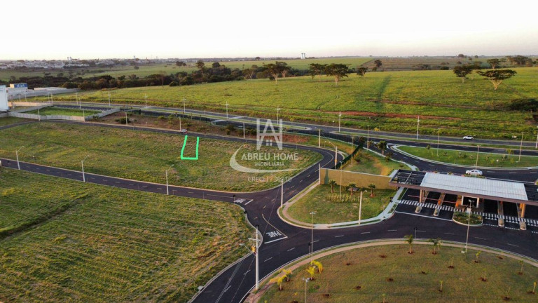Terreno à Venda, 300 m² em São José Do Rio Preto
