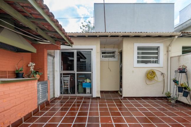 Imagem Casa com 3 Quartos à Venda, 147 m² em Vila Nova Conceição - São Paulo Imagem Casa com 3 Quartos à Venda, 147 m² em Vila Nova Conceição - São Paulo