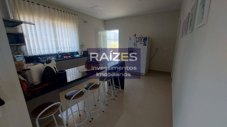 Imagem Casa de Condomínio com 3 Quartos à Venda, 300 m² em Condomínio Terras De Santa Cruz - Bragança Paulista Imagem Casa de Condomínio com 3 Quartos à Venda, 300 m² em Condomínio Terras De Santa Cruz - Bragança Paulista