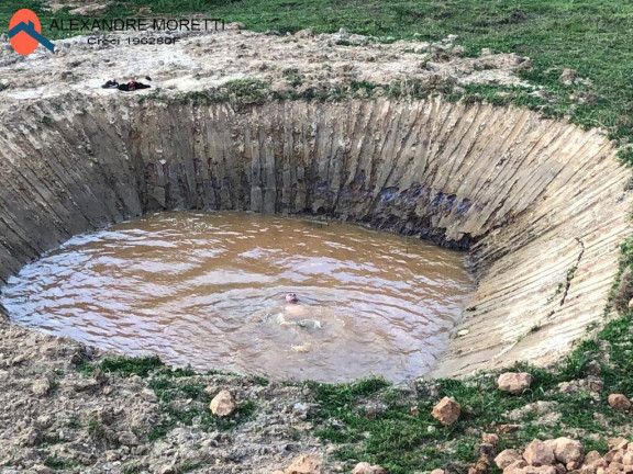 Imagem Chácara à Venda, 1.300 m² em Cercado - Araçoiaba Da Serra Imagem Chácara à Venda, 1.300 m² em Cercado - Araçoiaba Da Serra