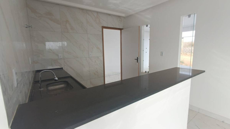 Imagem Casa com 3 Quartos à Venda, 130 m²