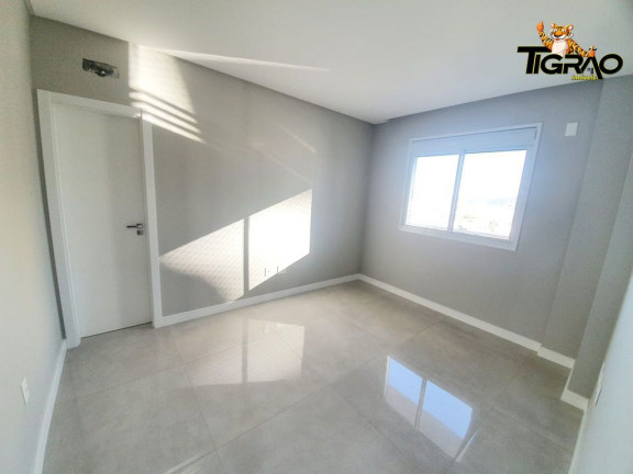 Imagem Apartamento com 4 Quartos à Venda, 173 m² em Centro - Balneário Camboriú Imagem Apartamento com 4 Quartos à Venda, 173 m² em Centro - Balneário Camboriú