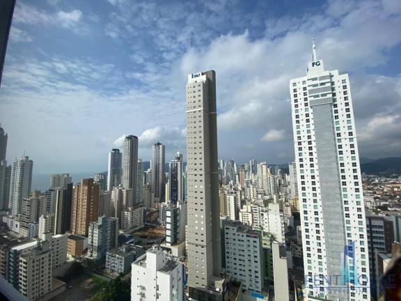 Imagem Apartamento com 4 Quartos à Venda, 143 m² em Centro - Balneário Camboriú Imagem Apartamento com 4 Quartos à Venda, 143 m² em Centro - Balneário Camboriú