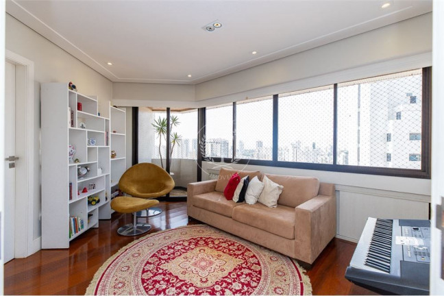 Imagem Apartamento com 4 Quartos à Venda, 247 m² em Aclimação - São Paulo