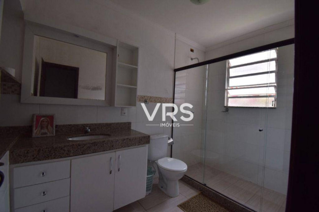 Imagem Casa com 4 Quartos à Venda, 234 m² em Granja Guarani - Teresópolis Imagem Casa com 4 Quartos à Venda, 234 m² em Granja Guarani - Teresópolis