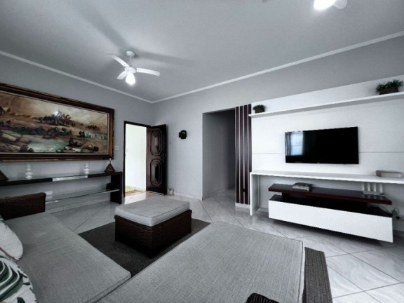 Imagem Casa com 4 Quartos à Venda, 230 m² em Balneario Florida - Praia Grande Imagem Casa com 4 Quartos à Venda, 230 m² em Balneario Florida - Praia Grande