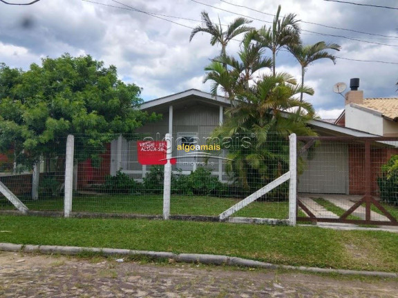 Casa com 3 Quartos à Venda, 70 m² em Centro - Xangri-lá