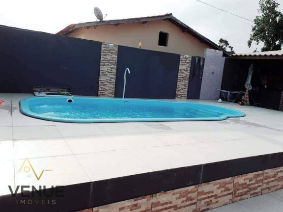 Casa com 9 Quartos à Venda, 360 m² em Balneário Dos Golfinhos - Caraguatatuba