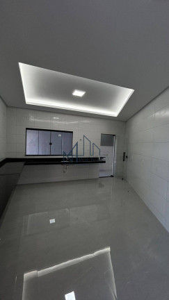 Imagem Casa com 3 Quartos à Venda, 211 m² em Residencial Canadá - Goiânia Imagem Casa com 3 Quartos à Venda, 211 m² em Residencial Canadá - Goiânia