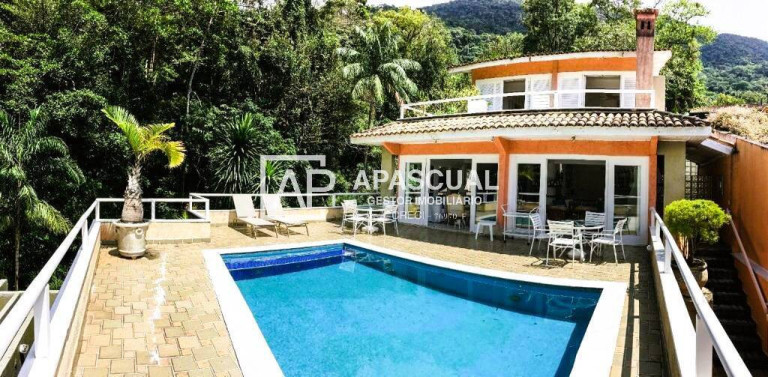 Casa com 4 Quartos à Venda, 410 m² em Guaecá - São Sebastião