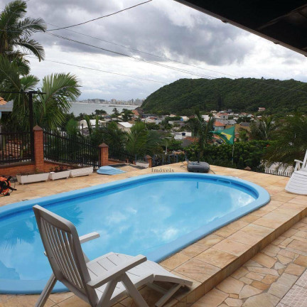 Imagem Casa com 3 Quartos à Venda, 165 m² em Praia De São Miguel - Penha Imagem Casa com 3 Quartos à Venda, 165 m² em Praia De São Miguel - Penha