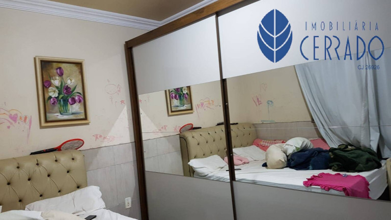 Imagem Casa com 4 Quartos à Venda, 315 m² em Jardim Alexandrina - Anápolis