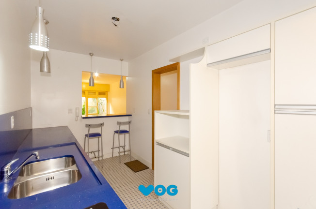 Imagem Imóvel com 3 Quartos à Venda, 97 m² em Petrópolis - Porto Alegre