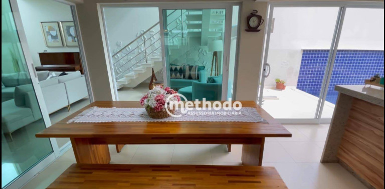 Imagem Casa com 3 Quartos à Venda, 236 m² em Swiss Park - Campinas Imagem Casa com 3 Quartos à Venda, 236 m² em Swiss Park - Campinas