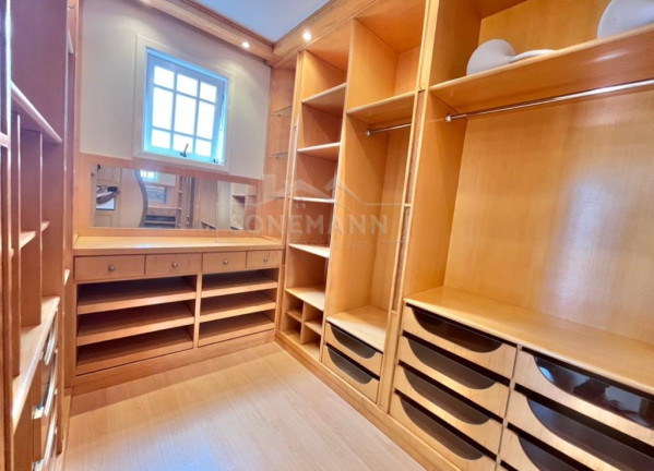 Imagem Casa com 5 Quartos à Venda, 308 m² em Carvoeira - Florianópolis