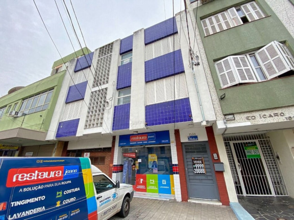 Imagem Imóvel com 1 Quarto à Venda, 34 m² em Azenha - Porto Alegre