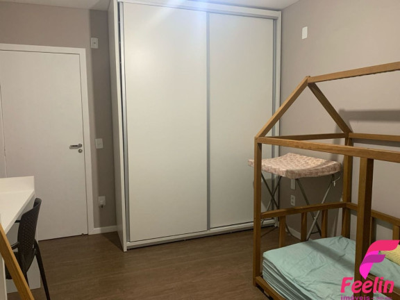 Imagem Casa com 5 Quartos à Venda, 243 m² em Carianos - Florianópolis