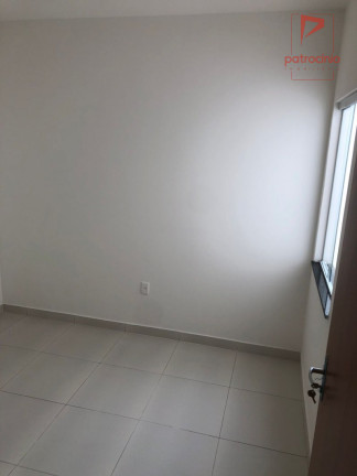 Imagem Casa com 2 Quartos à Venda, 62 m² em Conceição - Feira De Santana