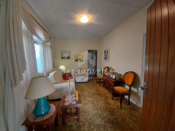 Imagem Casa com 3 Quartos à Venda, 190 m² em São Sebastião - Porto Alegre