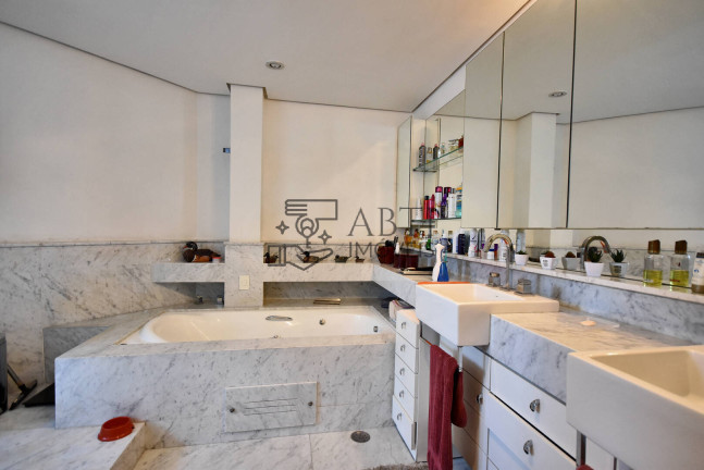Imagem Apartamento com 4 Quartos à Venda, 311 m² em Campo Belo - São Paulo