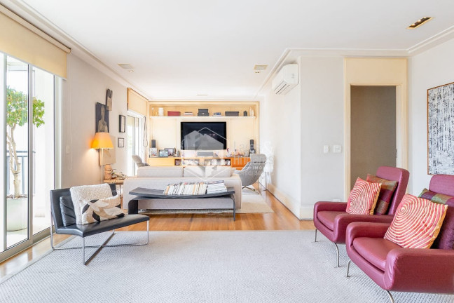 Apartamento com 3 Quartos à Venda, 210 m² em Higienópolis - São Paulo