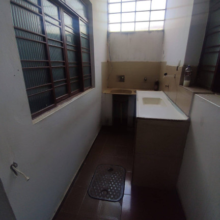 Imagem Casa com 3 Quartos à Venda, 300 m² em Vila Santana - Anápolis