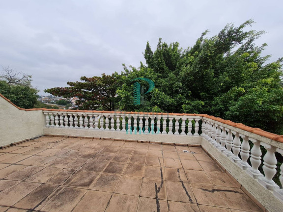 Imagem Sobrado com 5 Quartos à Venda, 244 m² em Jardim Das Flores - Osasco
