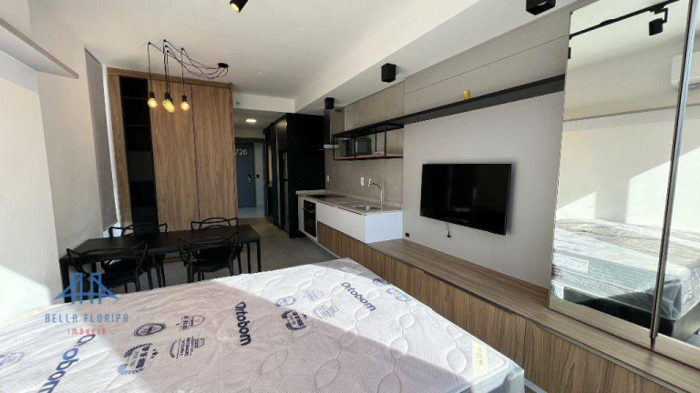 Imagem Studio com 1 Quarto para Alugar, 33 m² em Trindade - Florianópolis Imagem Studio com 1 Quarto para Alugar, 33 m² em Trindade - Florianópolis