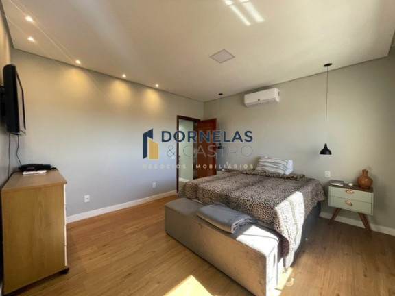 Imagem Casa com 3 Quartos à Venda, 250 m² em Setor Habitacional Arniqueira (águas Claras) - Brasília Imagem Casa com 3 Quartos à Venda, 250 m² em Setor Habitacional Arniqueira (águas Claras) - Brasília