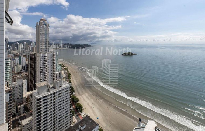Imagem Apartamento com 3 Quartos à Venda, 159 m² em Centro - Balneário Camboriú Imagem Apartamento com 3 Quartos à Venda, 159 m² em Centro - Balneário Camboriú