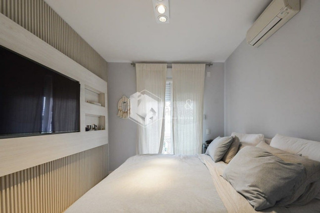 Imagem Apartamento com 4 Quartos à Venda, 246 m² em Pinheiros - São Paulo Imagem Apartamento com 4 Quartos à Venda, 246 m² em Pinheiros - São Paulo