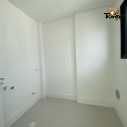 Imagem Apartamento com 4 Quartos à Venda, 188 m² em Meia Praia - Itapema Imagem Apartamento com 4 Quartos à Venda, 188 m² em Meia Praia - Itapema