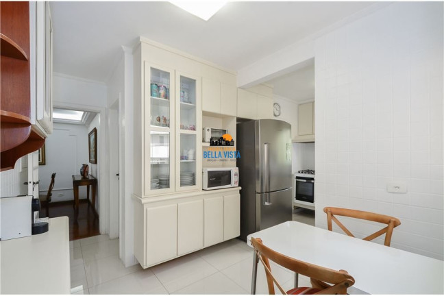 Imagem Apartamento com 4 Quartos à Venda, em Panamby - São Paulo Imagem Apartamento com 4 Quartos à Venda, em Panamby - São Paulo