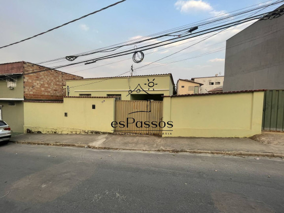 Imagem Casa com 4 Quartos à Venda, 360 m² em Centro - Florestal Imagem Casa com 4 Quartos à Venda, 360 m² em Centro - Florestal