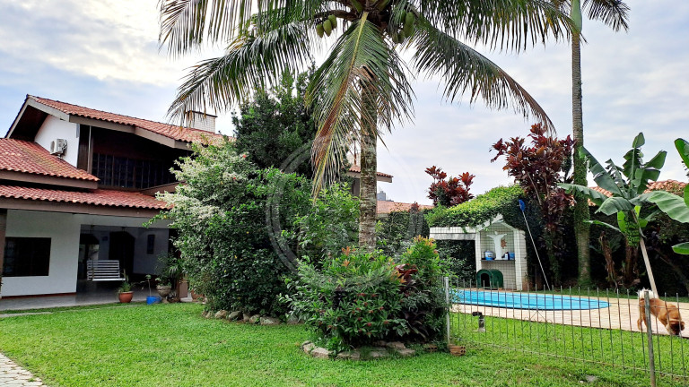Imagem Casa à Venda, 440 m² em Cordeiros - Itajaí Imagem Casa à Venda, 440 m² em Cordeiros - Itajaí
