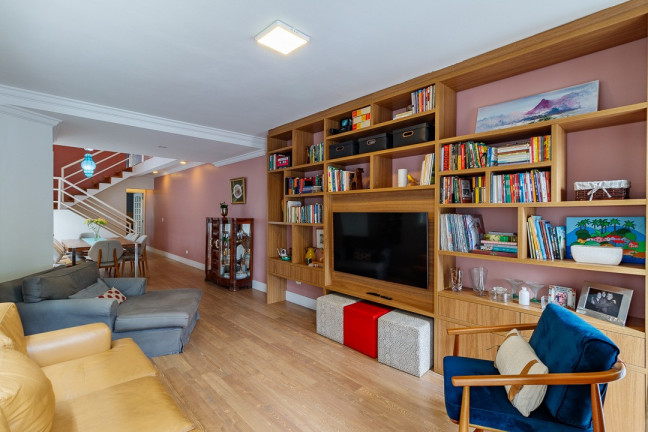 Sobrado com 3 Quartos à Venda, 222 m² em Morumbi - São Paulo