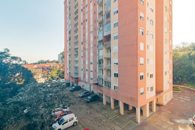 Imagem Imóvel com 3 Quartos à Venda, em Jardim Carvalho - Porto Alegre Imagem Imóvel com 3 Quartos à Venda, em Jardim Carvalho - Porto Alegre