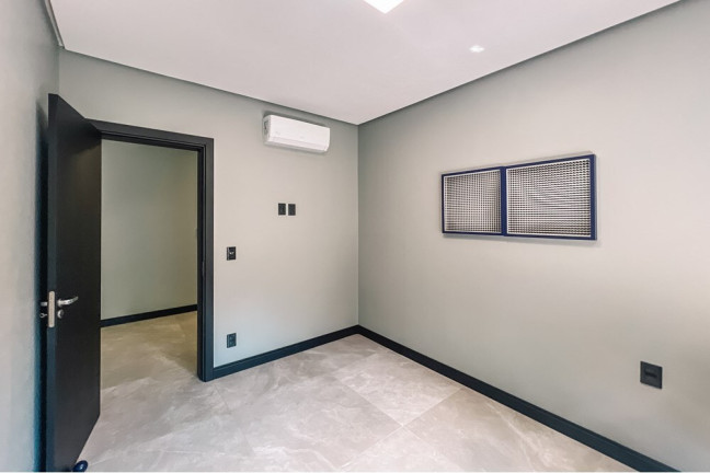 Imagem Casa com 2 Quartos à Venda, 213 m² em Niterói - Canoas Imagem Casa com 2 Quartos à Venda, 213 m² em Niterói - Canoas