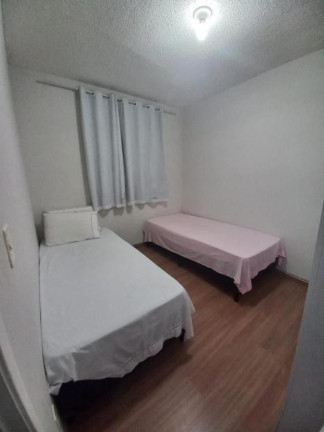 Imagem Imóvel com 2 Quartos à Venda, 48 m² Imagem Imóvel com 2 Quartos à Venda, 48 m²